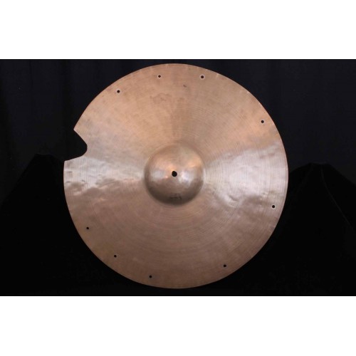 K. Zildjian 17 1/2" Suspended